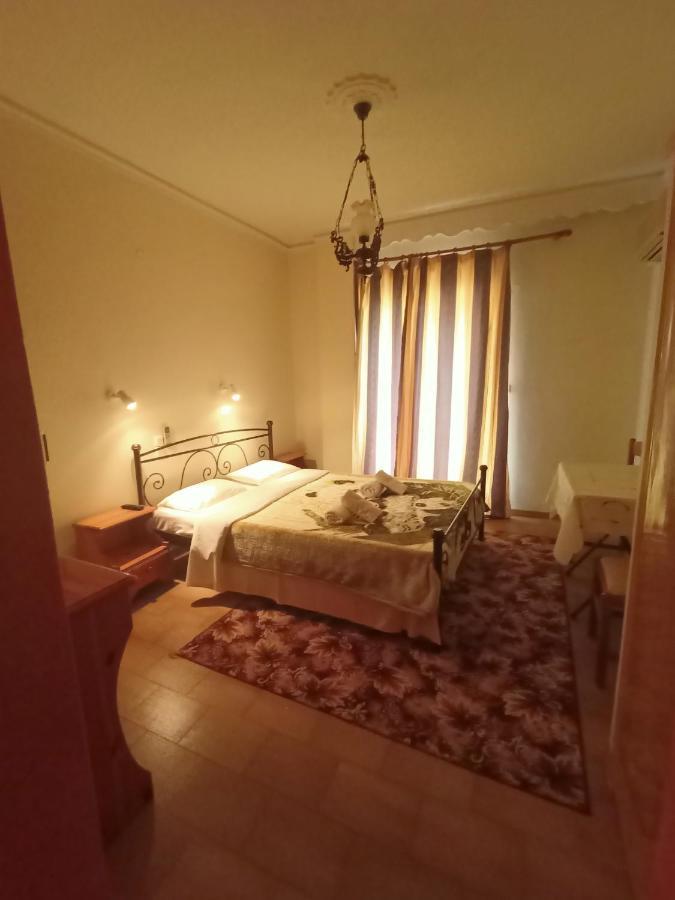 Orion Studios Loutra Edipsou  Buitenkant foto